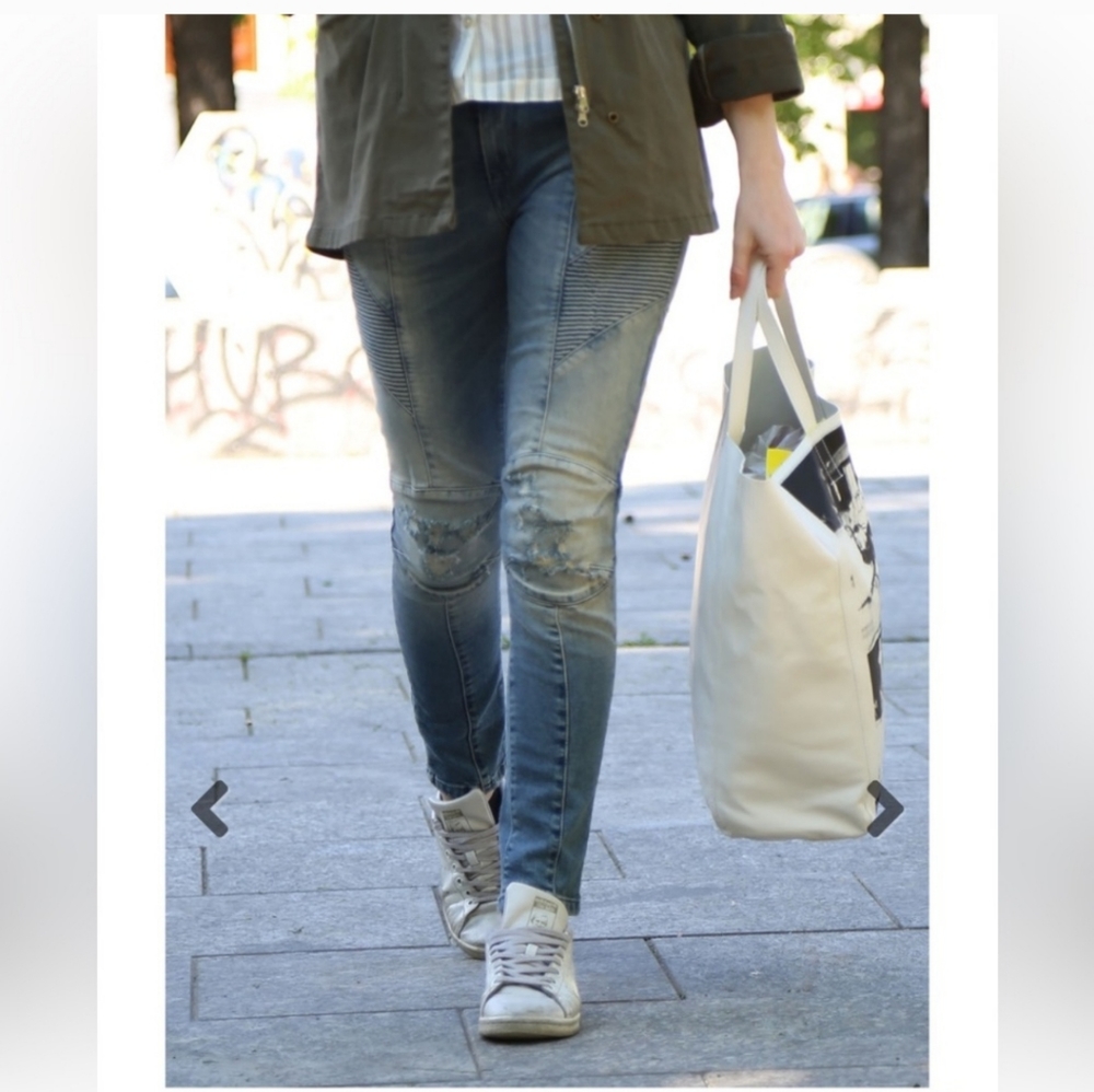 Pierre Balmain moto distressed skinny jeans size 34